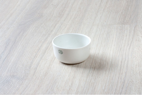 porc. miska žíhací s plochým dnem hluboká bez výlevky 203/3, 35 ml, pr. 52 mm