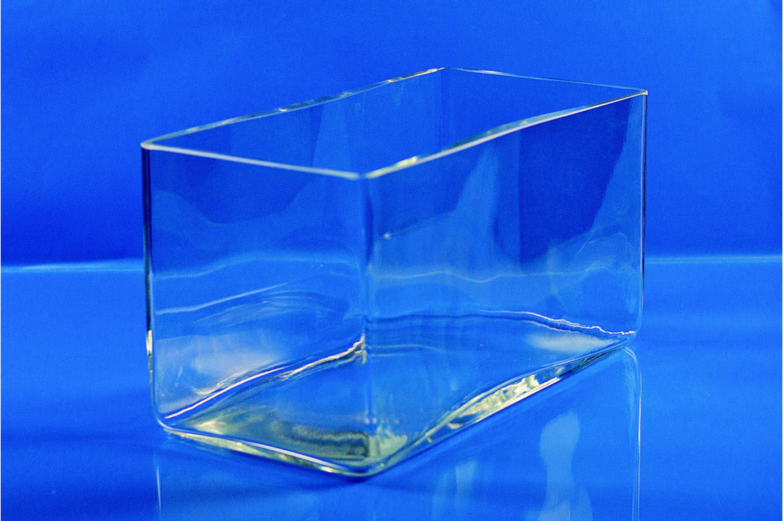 vana litá hranatá celoskleněná 220x180x250